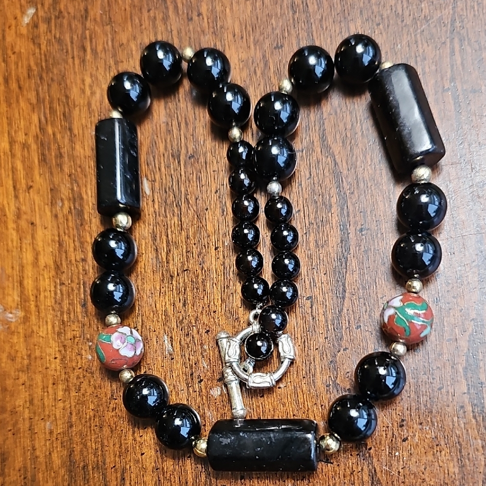 Vintage Onyx Cloisonné Beaded Necklace